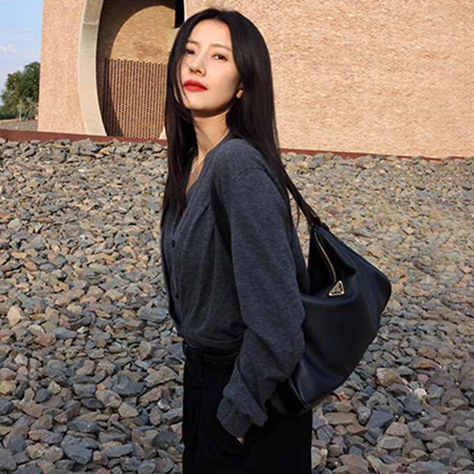 9a+quality prada aimee large leather shoulder bag